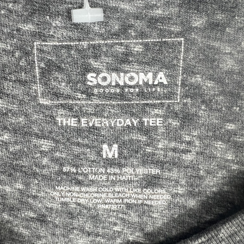 Sonoma The Everyday Tee Women's Size M Gray V-Neck Short Sleeve T-Shirt - Picture 4 of 5